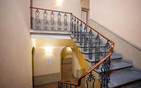 Stylish Apartment In The Historic Center Of Cortona
