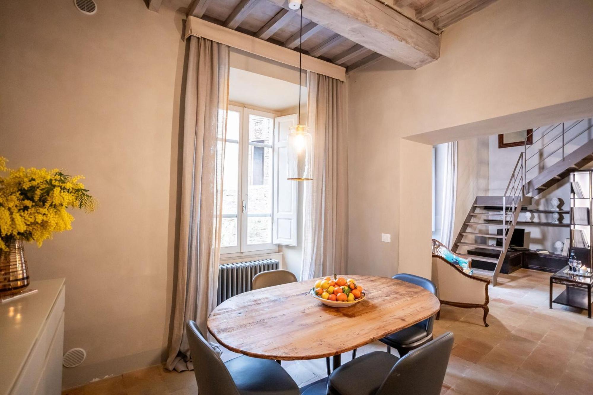 Stylish Apartment In The Historic Center Of Cortona Esterno foto